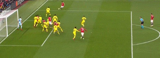 1632947703884089188.gif 华体会-【欧冠】C罗补时5分钟绝杀!曼联2比1逆转黄潜
